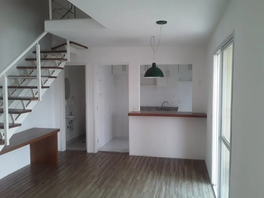 Foto 1 de Apartamento com 2 Quartos para alugar, 105m² em Sumarezinho, São Paulo