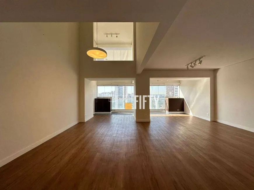 Foto 1 de Apartamento com 3 Quartos para venda ou aluguel, 136m² em Brooklin, São Paulo