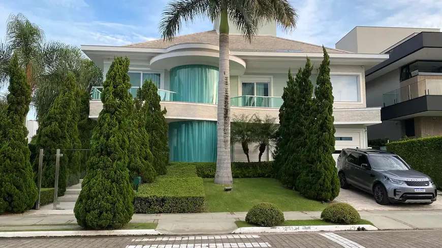 Foto 1 de Casa com 7 Quartos à venda, 573m² em Jurerê Internacional, Florianópolis