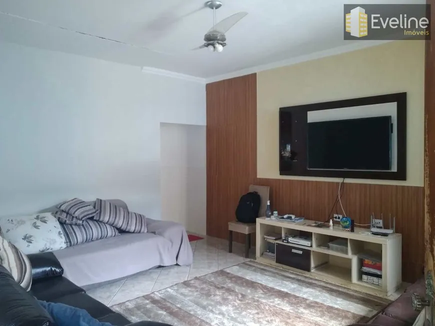 Foto 1 de Casa com 5 Quartos à venda, 217m² em Jardim dos Ipês, Suzano