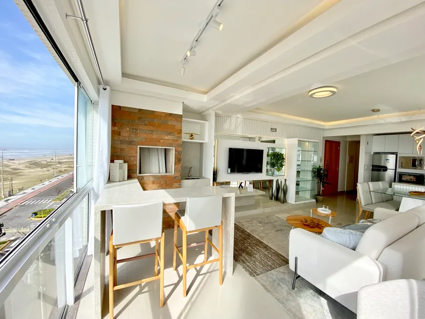 Foto 1 de Apartamento com 3 Quartos à venda, 110m² em Centro, Capão da Canoa