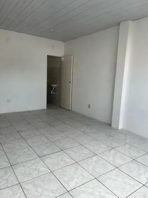 Foto 1 de Casa com 2 Quartos à venda, 100m² em Saboeiro, Salvador