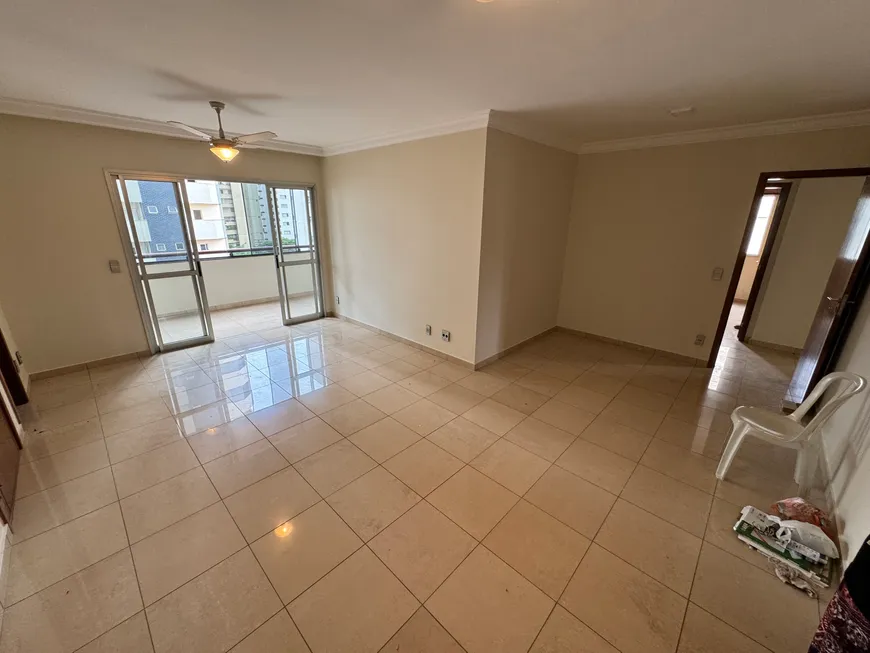 Foto 1 de Apartamento com 4 Quartos para alugar, 140m² em Setor Oeste, Goiânia