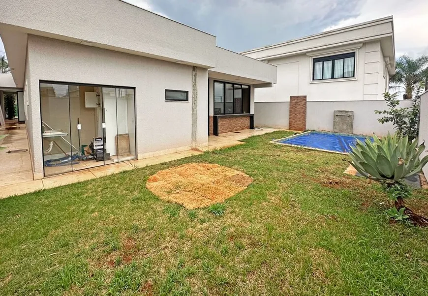 Foto 1 de Casa de Condomínio com 3 Quartos para alugar, 240m² em Residencial Anaville, Anápolis