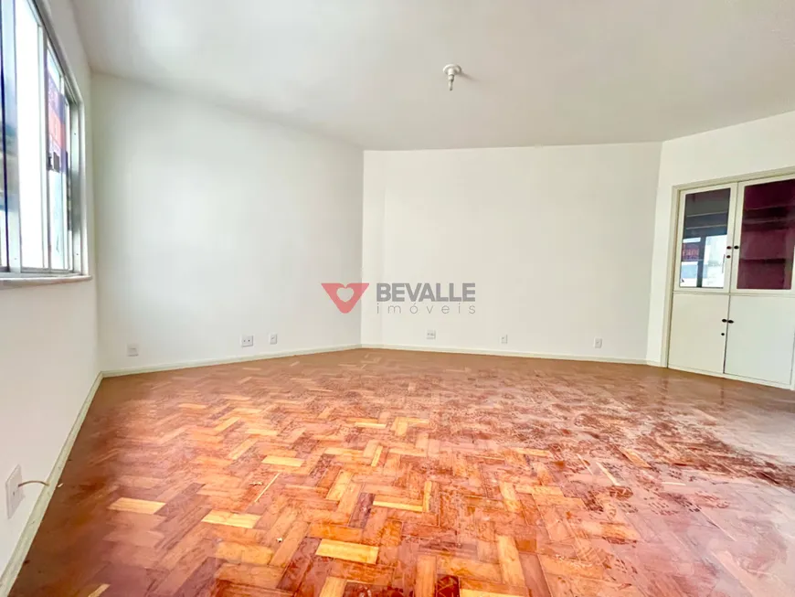 Foto 1 de Apartamento com 3 Quartos à venda, 75m² em Humaitá, Rio de Janeiro