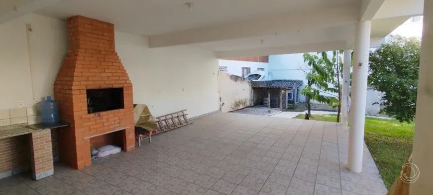 Foto 1 de Casa com 4 Quartos à venda, 88m² em Córrego Grande, Florianópolis
