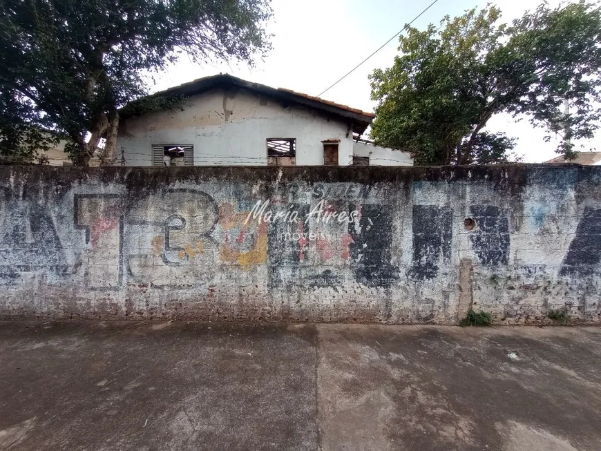 Foto 1 de Lote/Terreno à venda, 375m² em Vila Prado, São Carlos