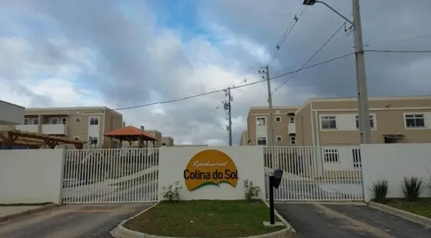 Foto 1 de Apartamento com 2 Quartos para alugar, 41m² em Jardim Campo Verde, Almirante Tamandaré