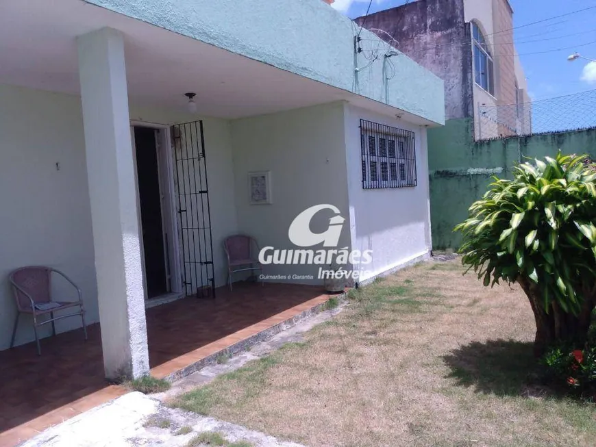 Foto 1 de Casa com 5 Quartos à venda, 200m² em Vila União, Fortaleza
