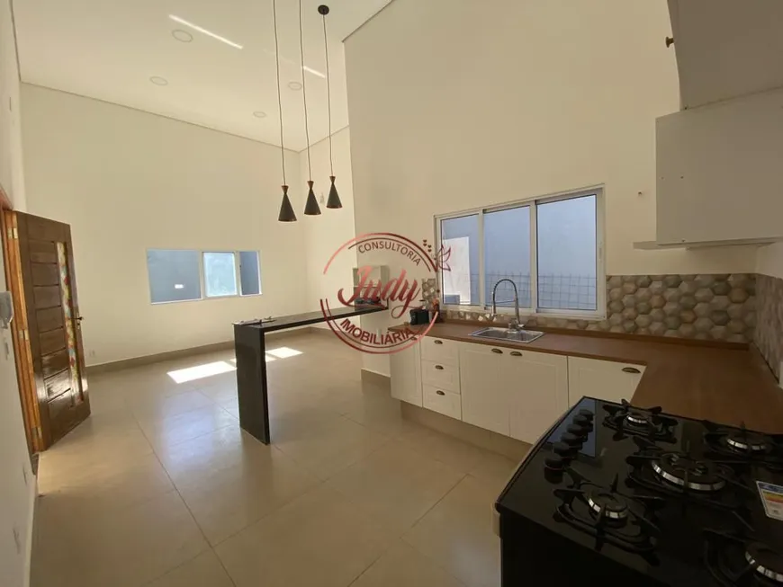 Foto 1 de Casa com 3 Quartos à venda, 160m² em Cidade Jardim, Uberlândia