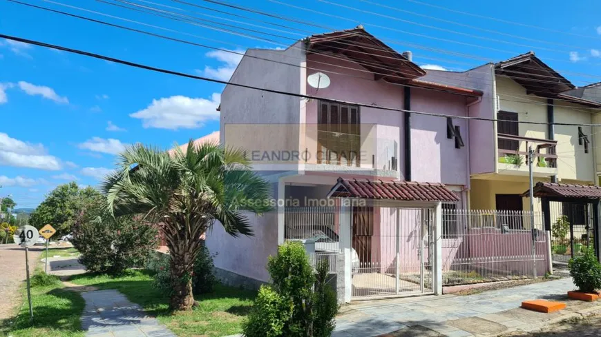 Foto 1 de Casa com 3 Quartos à venda, 85m² em Sitio São José, Viamão