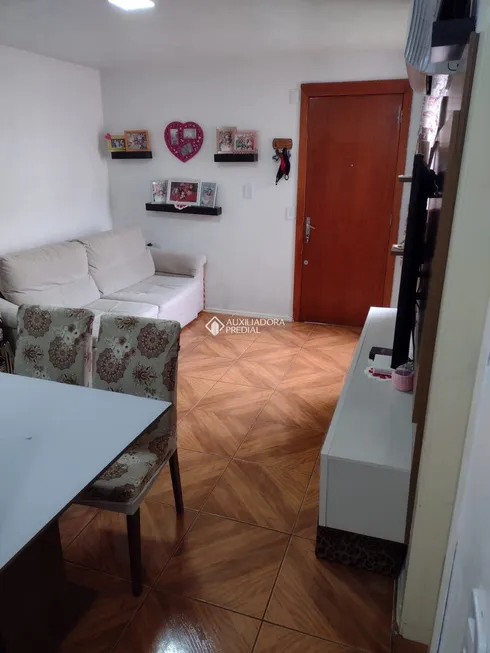 Foto 1 de Apartamento com 2 Quartos à venda, 43m² em Duque de Caxias, São Leopoldo