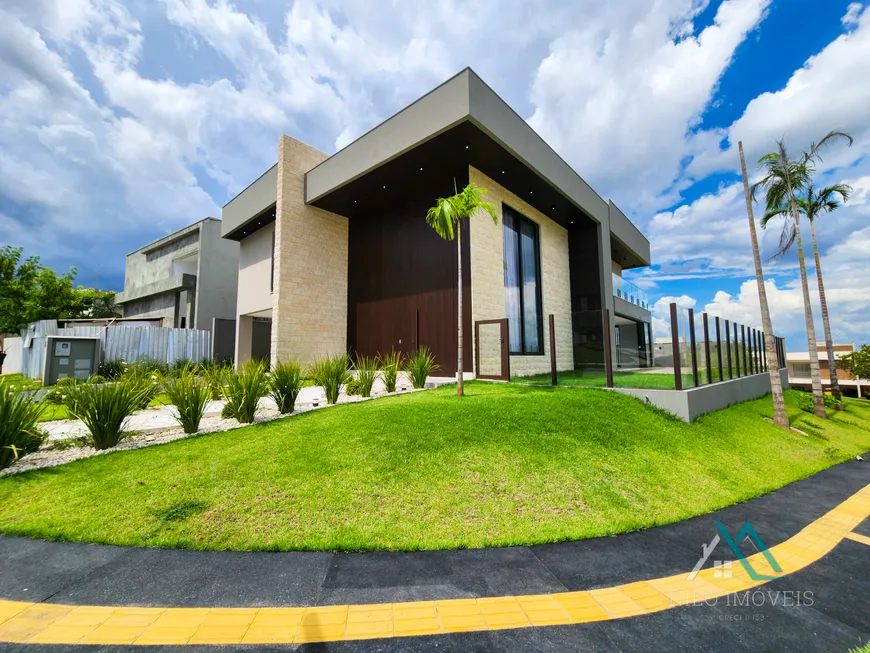 Foto 1 de Casa de Condomínio com 5 Quartos à venda, 580m² em Residencial Alphaville Flamboyant, Goiânia