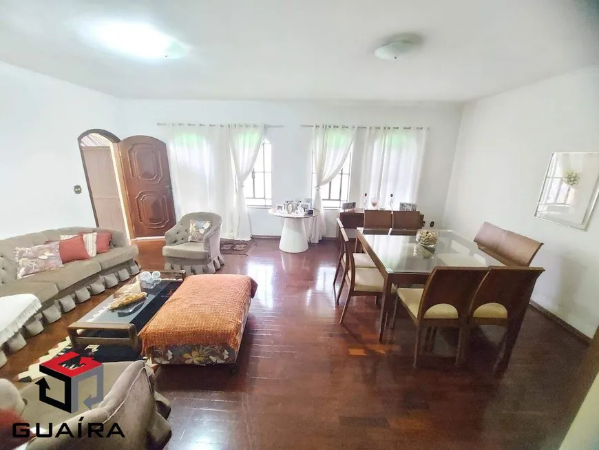 Foto 1 de Casa com 2 Quartos à venda, 201m² em Campestre, Santo André