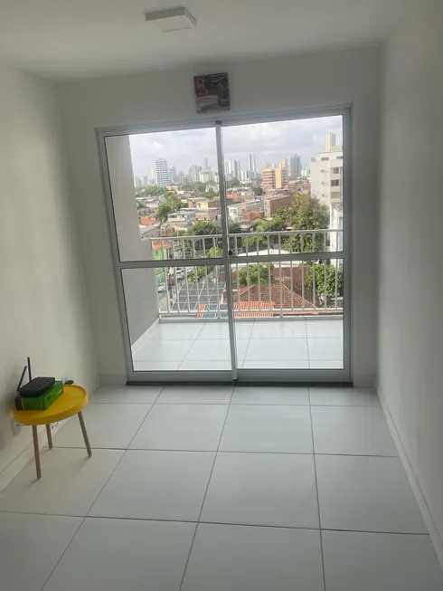 Foto 1 de Apartamento com 2 Quartos à venda, 50m² em Madalena, Recife