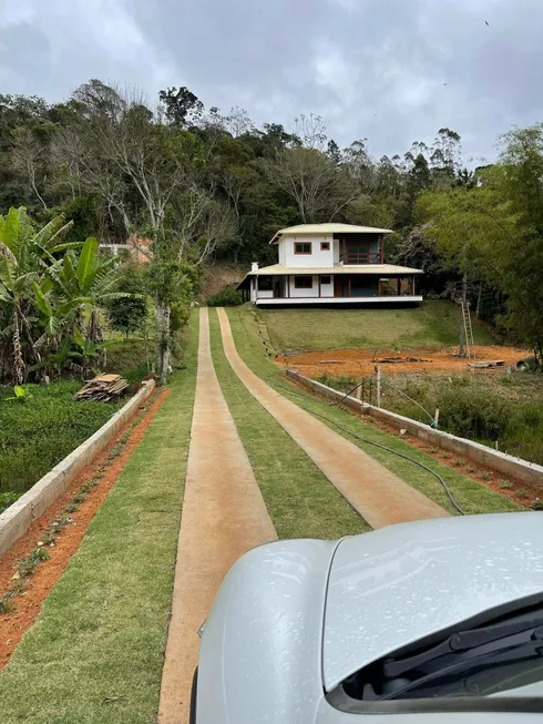 Foto 1 de Casa com 3 Quartos à venda, 250m² em Centro, Santa Teresa