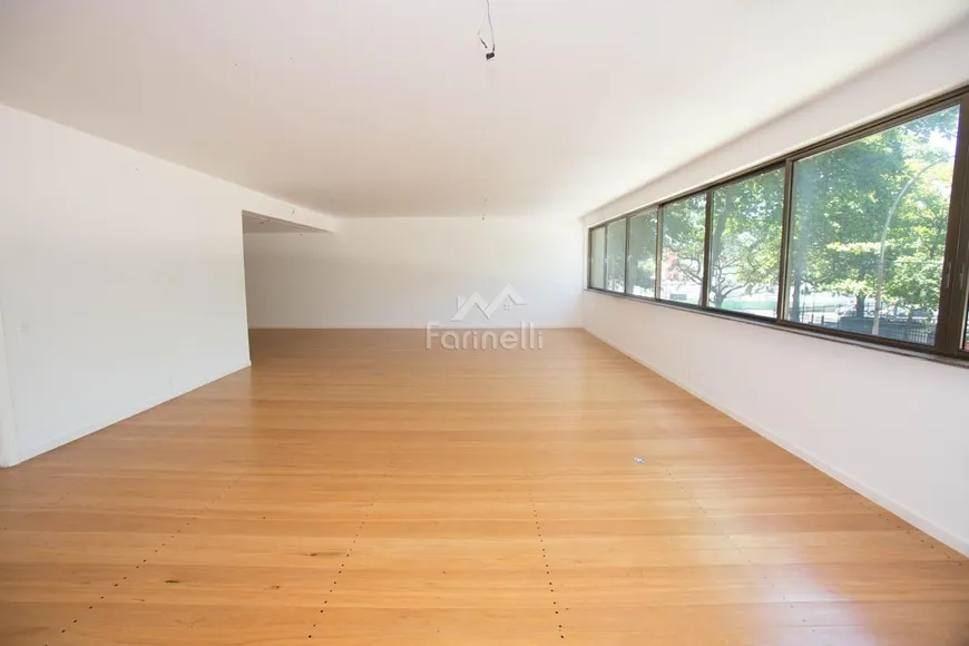 Foto 1 de Apartamento com 3 Quartos à venda, 280m² em Leblon, Rio de Janeiro