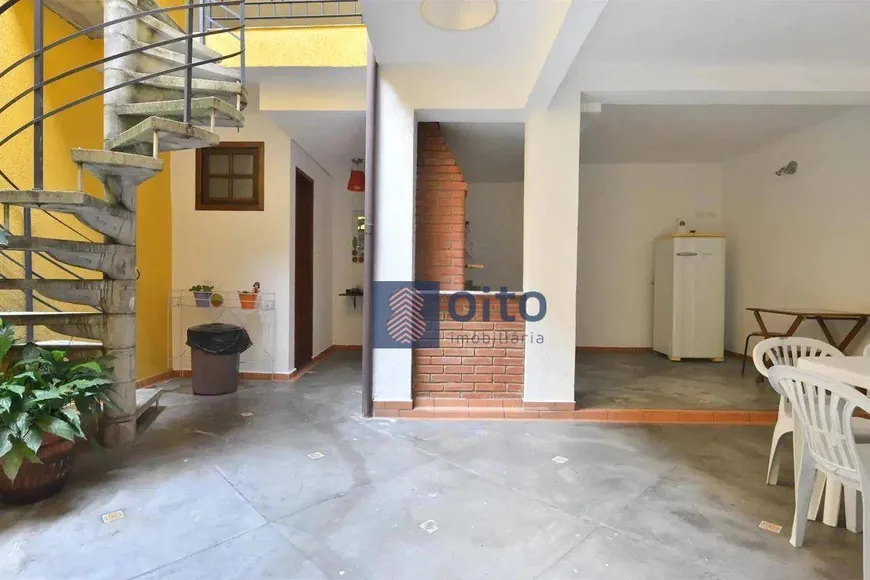 Foto 1 de Casa com 2 Quartos à venda, 130m² em Pinheiros, São Paulo