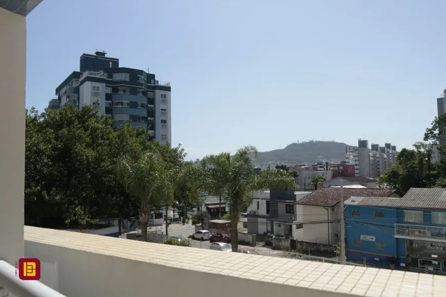 Foto 1 de Apartamento com 2 Quartos à venda, 55m² em Itacorubi, Florianópolis