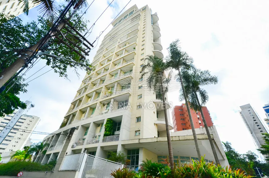 Foto 1 de Apartamento com 1 Quarto para alugar, 103m² em Vila Nova Conceição, São Paulo