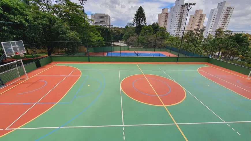 Foto 1 de Apartamento com 4 Quartos à venda, 210m² em Vila Suzana, São Paulo