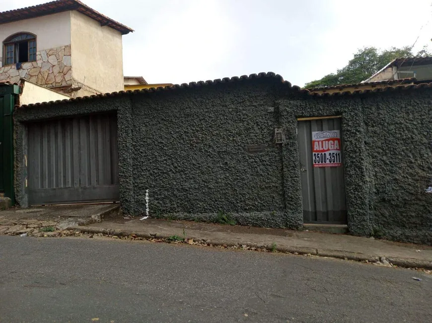 Foto 1 de Casa com 3 Quartos à venda, 140m² em Campo Alegre, Belo Horizonte