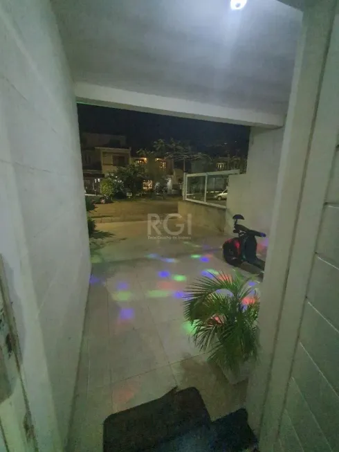 Foto 1 de Casa com 4 Quartos à venda, 170m² em Hípica, Porto Alegre