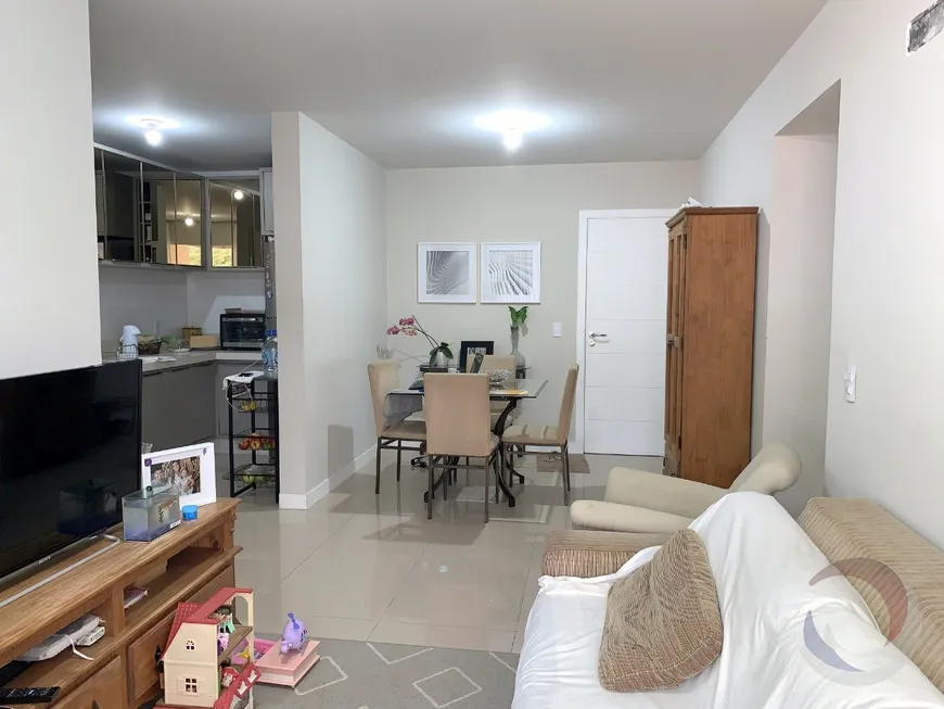 Foto 1 de Apartamento com 3 Quartos à venda, 86m² em Córrego Grande, Florianópolis