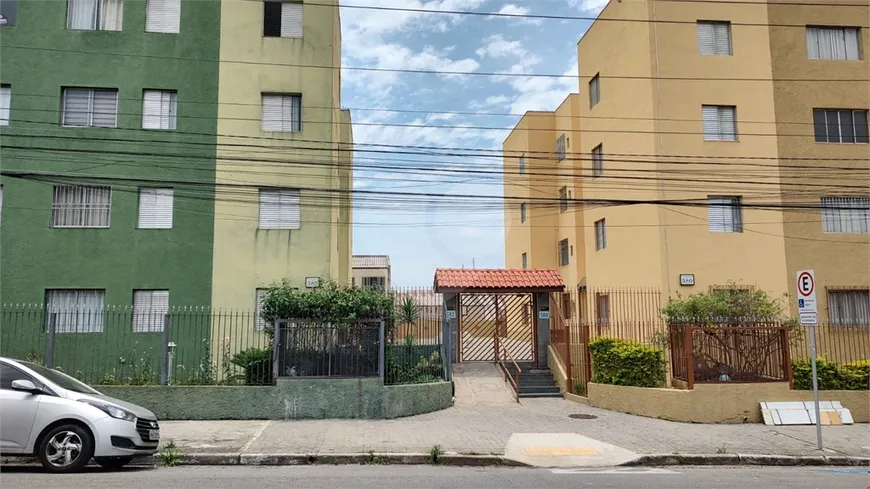 Foto 1 de Apartamento com 3 Quartos à venda, 90m² em Km 18, Osasco