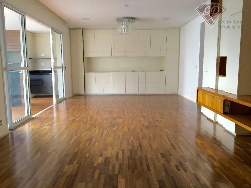 Foto 1 de Apartamento com 3 Quartos à venda, 145m² em Brooklin, São Paulo