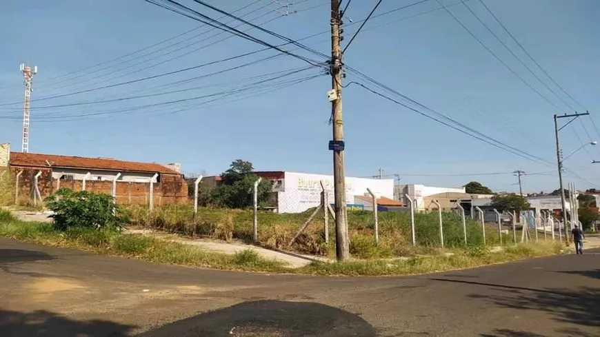 Foto 1 de Lote/Terreno à venda, 366m² em Vila Industrial, Bauru