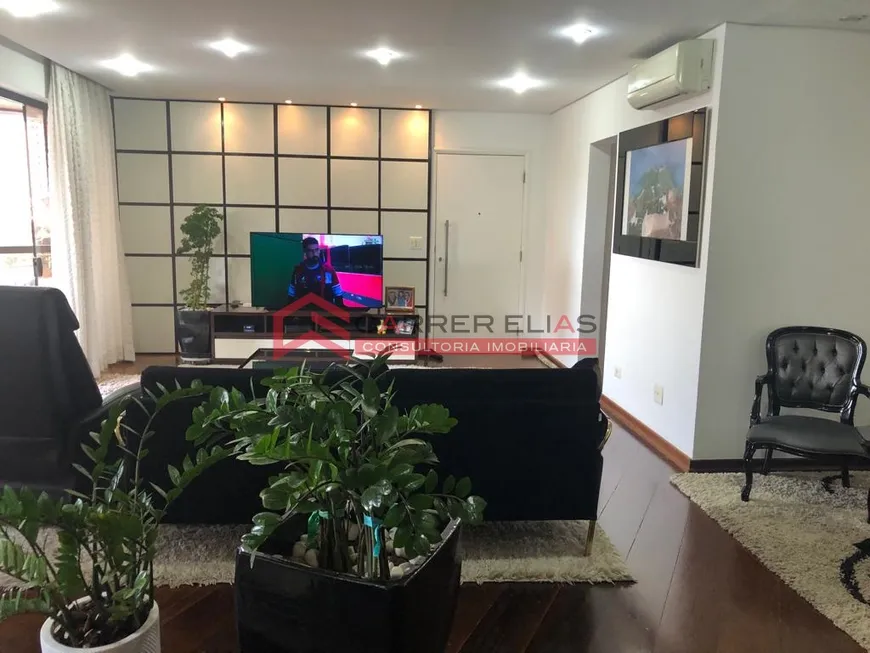 Foto 1 de Apartamento com 3 Quartos à venda, 154m² em Vila Ipojuca, São Paulo