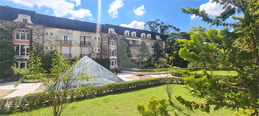 Foto 1 de Apartamento com 4 Quartos à venda, 208m² em Jardim Europa, São Paulo