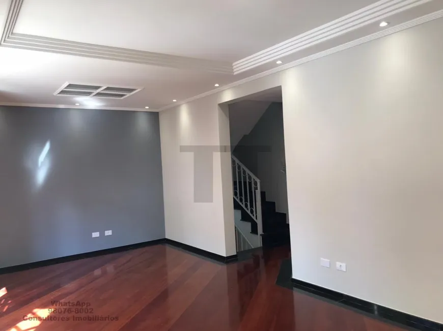 Foto 1 de Casa de Condomínio com 3 Quartos à venda, 180m² em Horto Florestal, São Paulo