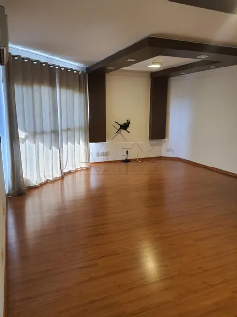 Foto 1 de Apartamento com 4 Quartos à venda, 130m² em Centro, Bauru