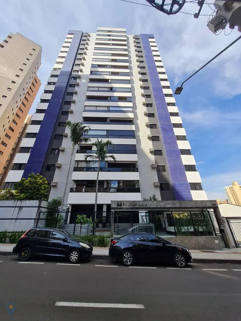 Foto 1 de Apartamento com 4 Quartos à venda, 230m² em Centro, Londrina