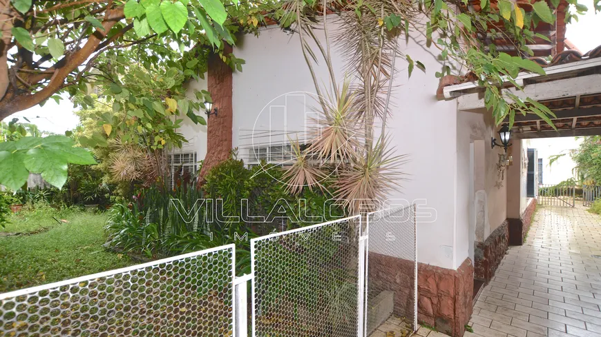 Foto 1 de Casa com 3 Quartos à venda, 195m² em Alto de Pinheiros, São Paulo