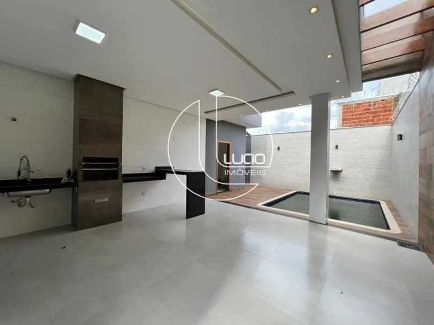 Foto 1 de Casa com 4 Quartos à venda, 235m² em Anápolis City, Anápolis