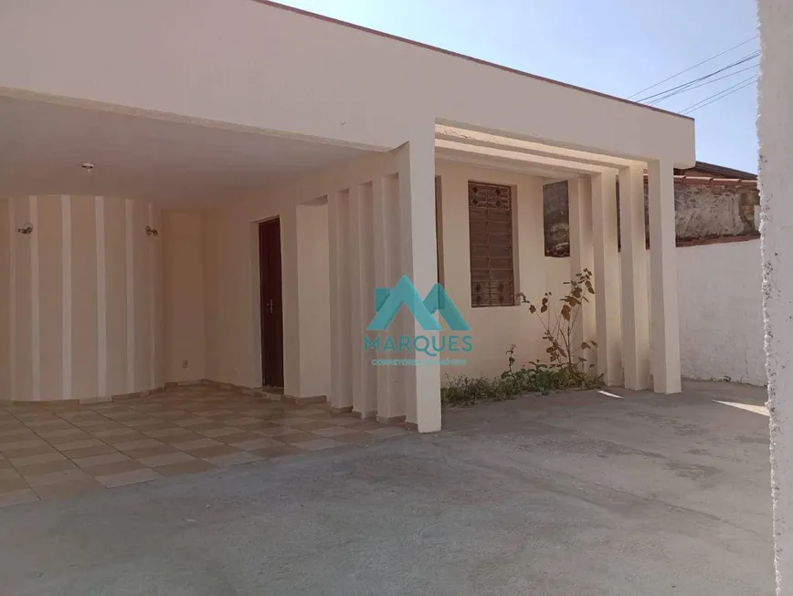 Foto 1 de Casa com 3 Quartos à venda, 193m² em Moradas do Jatay, Caçapava