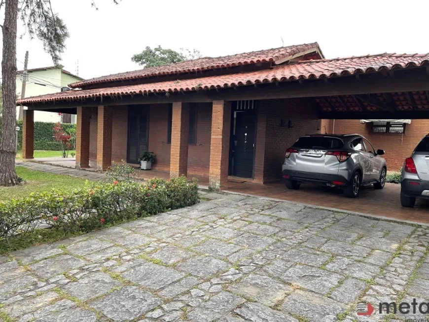 Foto 1 de Casa com 5 Quartos à venda, 355m² em Jardim Brasilia 2, Resende