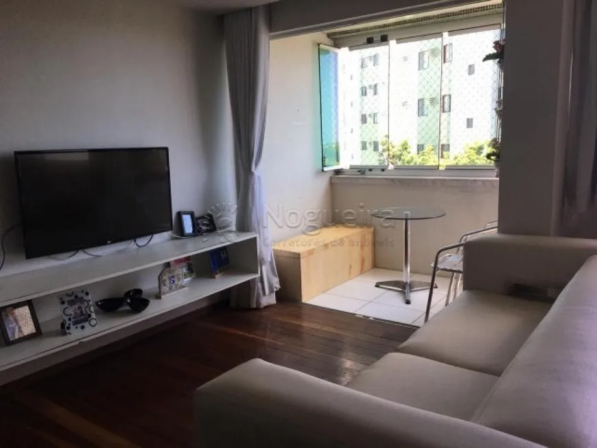 Foto 1 de Apartamento com 3 Quartos à venda, 83m² em Encruzilhada, Recife