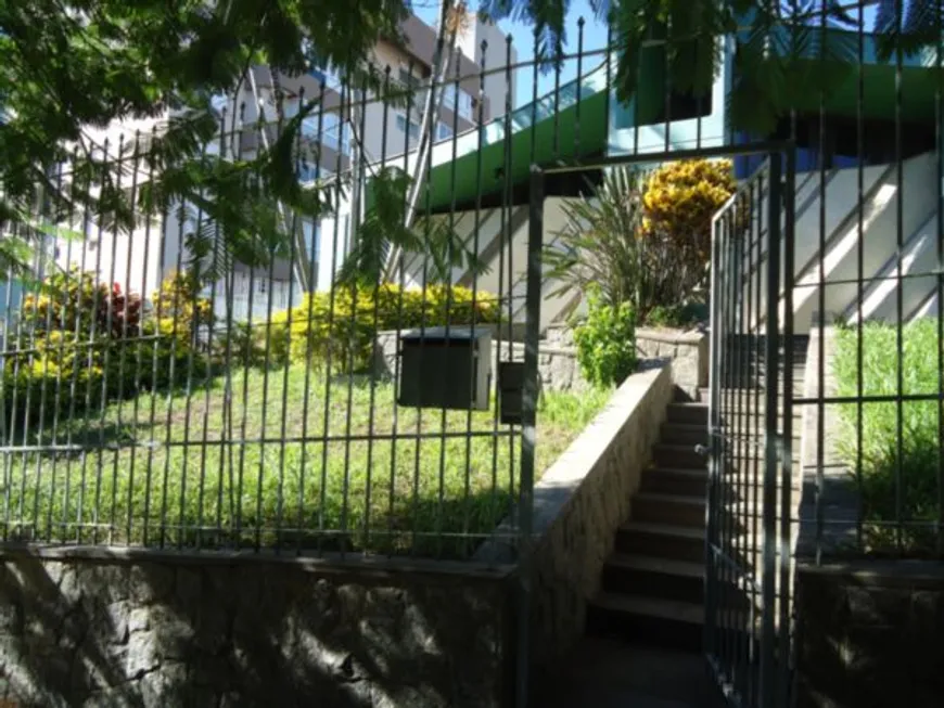 Foto 1 de Casa com 4 Quartos à venda, 486m² em Chácara das Pedras, Porto Alegre