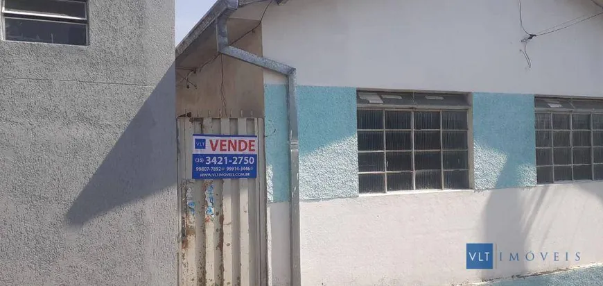 Foto 1 de Casa com 4 Quartos à venda, 90m² em Santo Antonio, Pouso Alegre