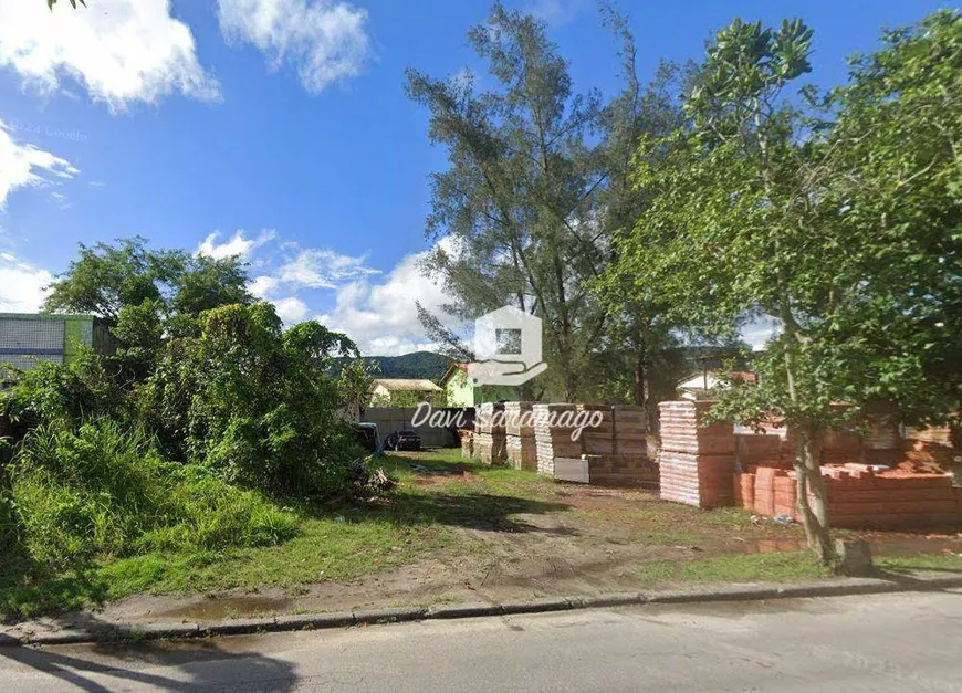 Foto 1 de Lote/Terreno à venda, 900m² em Itaipu, Niterói