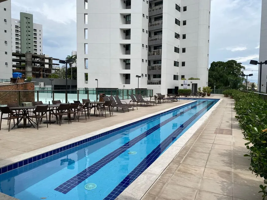 Foto 1 de Apartamento com 4 Quartos à venda, 171m² em Apipucos, Recife