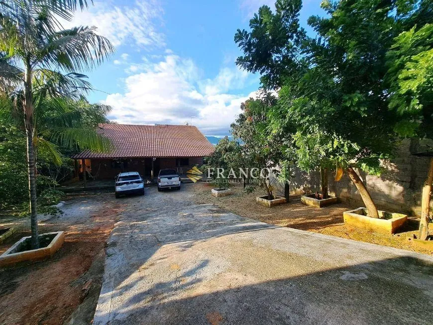 Foto 1 de Fazenda/Sítio com 1 Quarto à venda, 1288m² em Quiririm, Taubaté