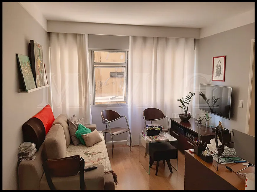 Foto 1 de Apartamento com 1 Quarto à venda, 46m² em Aclimação, São Paulo
