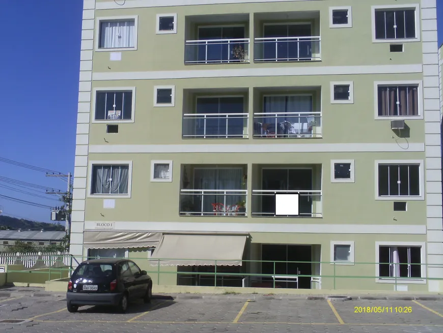 Foto 1 de Apartamento com 2 Quartos para alugar, 65m² em Caxito, Maricá