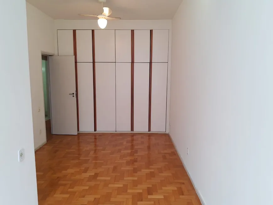 Foto 1 de Apartamento com 3 Quartos à venda, 130m² em Copacabana, Rio de Janeiro