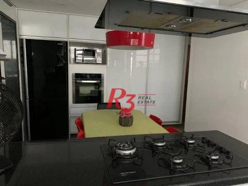 Foto 1 de Apartamento com 3 Quartos à venda, 172m² em Gonzaga, Santos